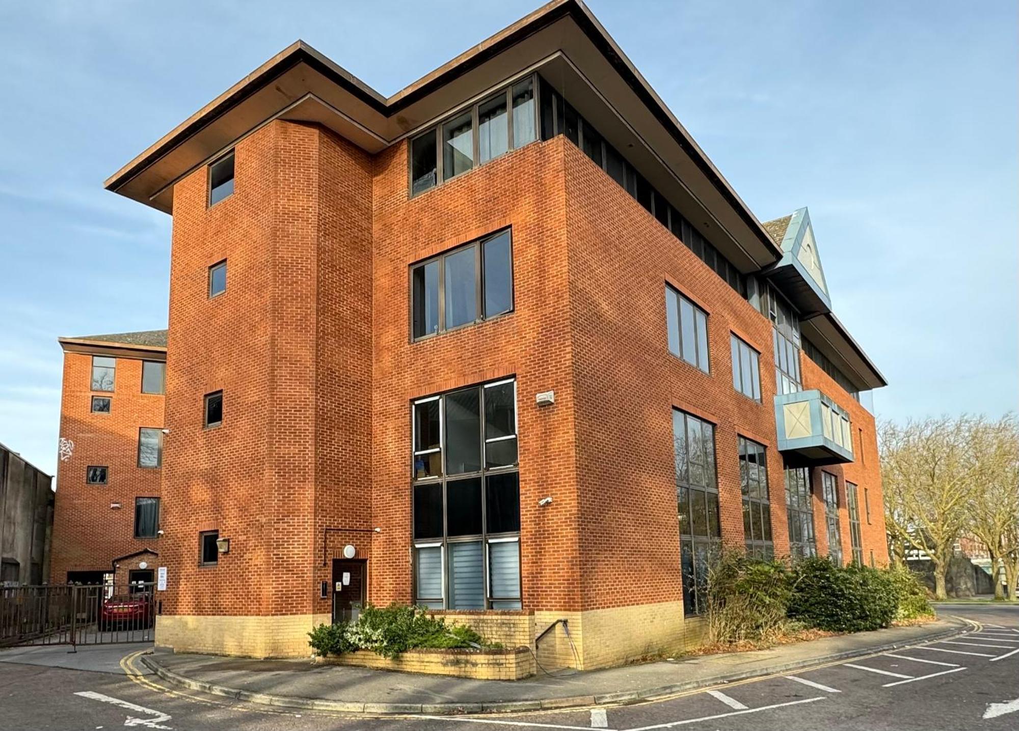 Elegant One Bedroom Apartment Swindon Luaran gambar