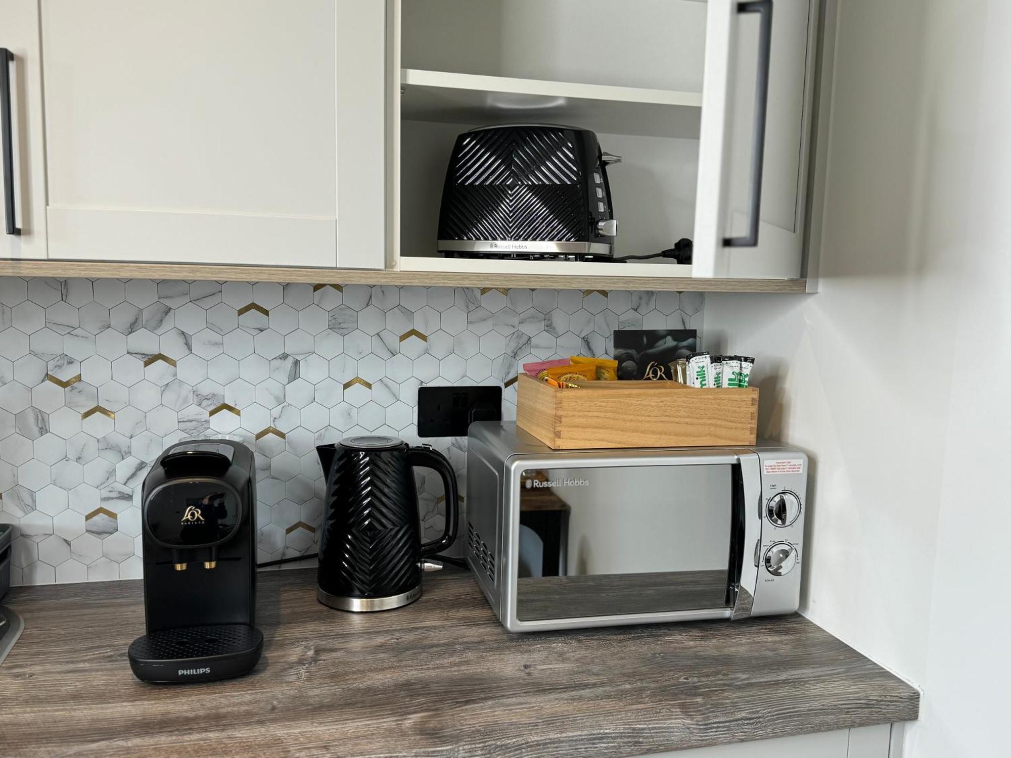 Elegant One Bedroom Apartment Swindon Luaran gambar