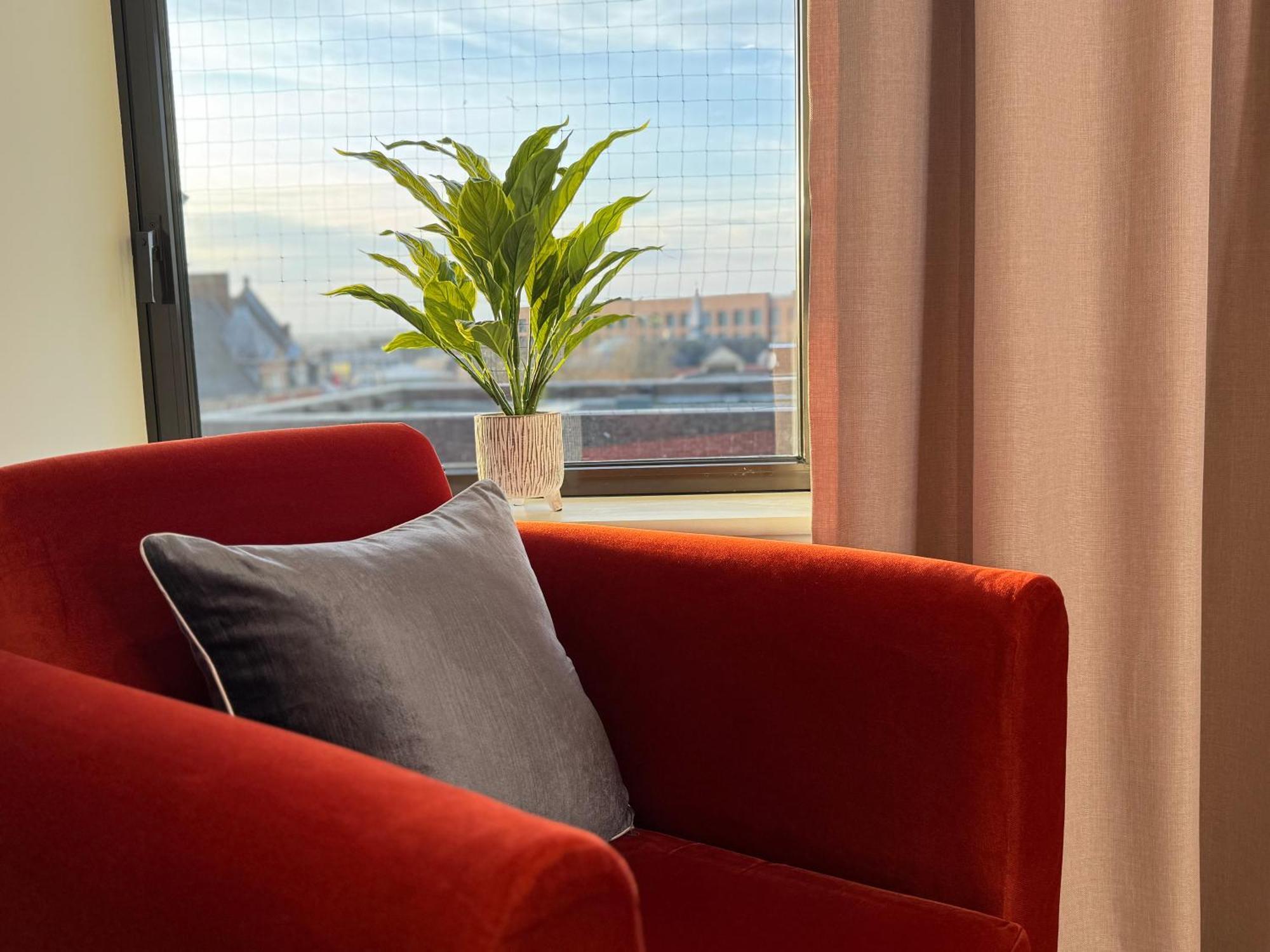 Elegant One Bedroom Apartment Swindon Luaran gambar